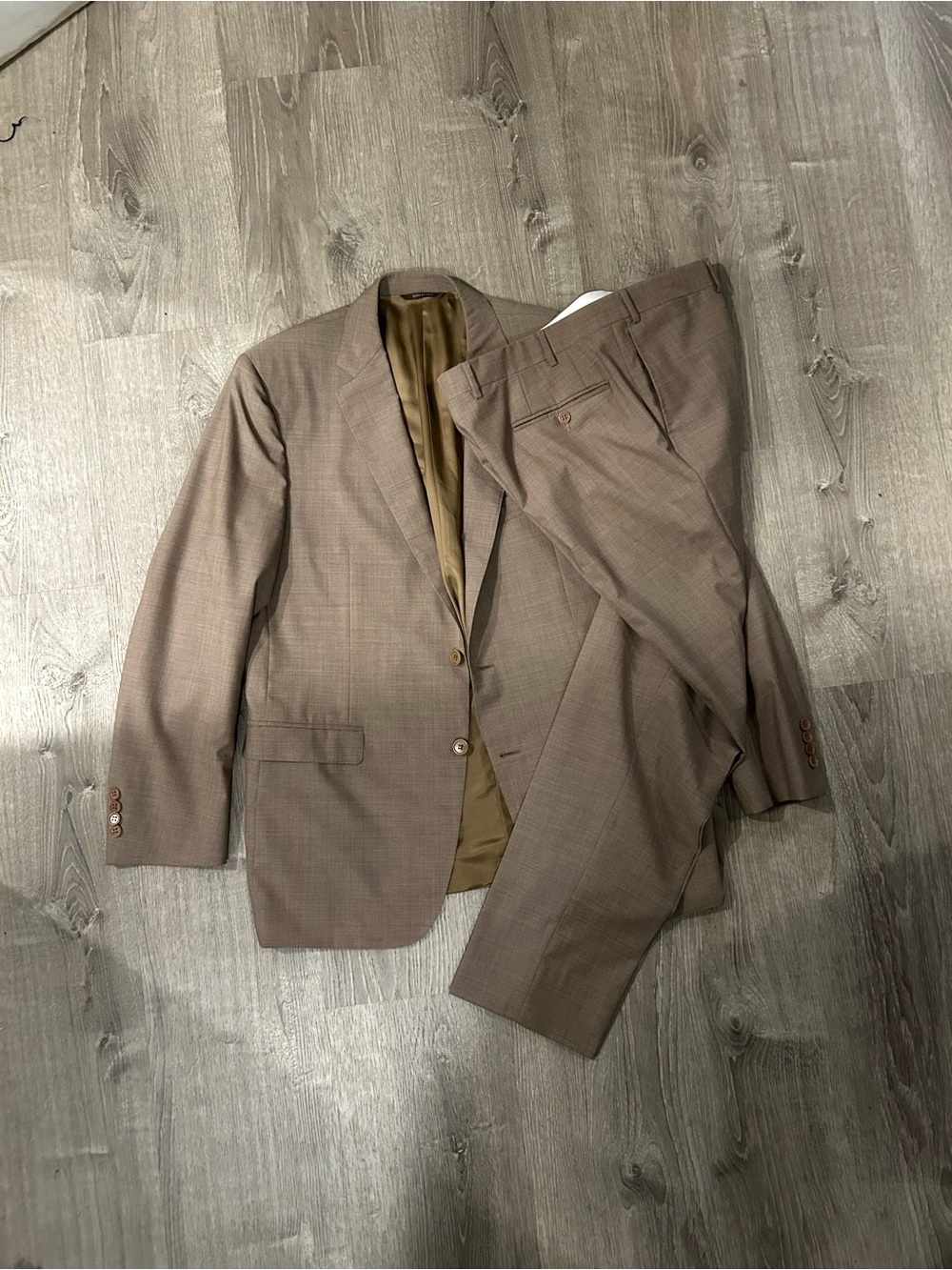 Canali Taupe-Brown Two-Piece Wool Suit 56 EU 46 US Notch Lapel Double Vent